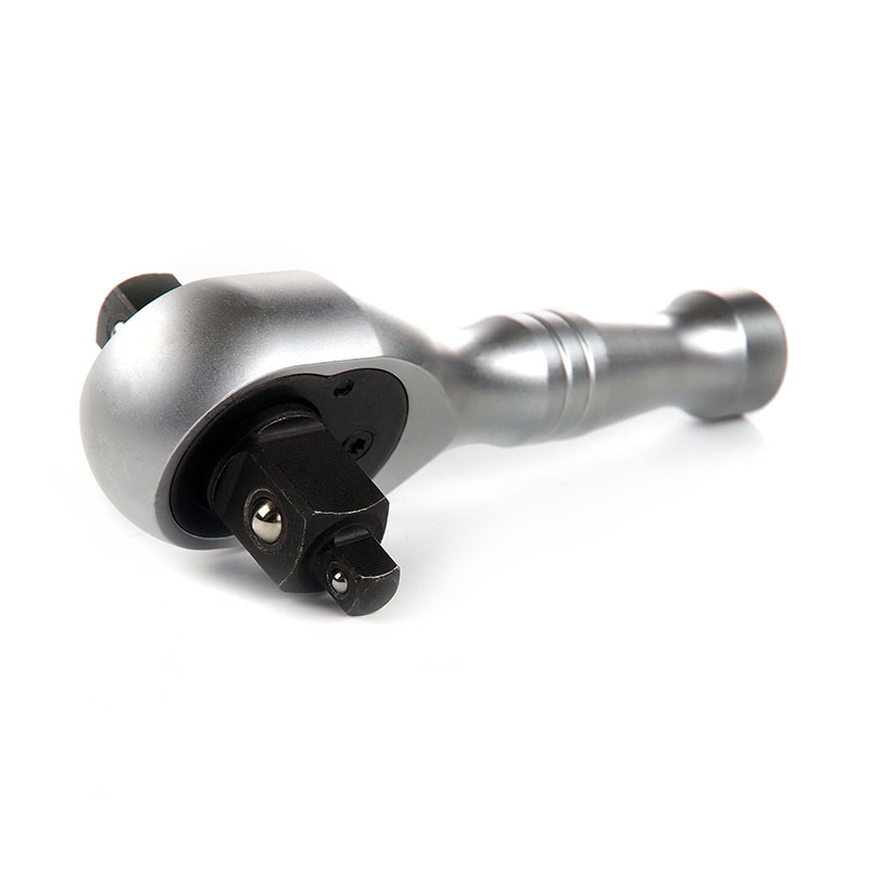 Ключ-трещина с металлической ручкой 2-х сторонний CrV 1/2, 3/8, 1/4 72Т APRO