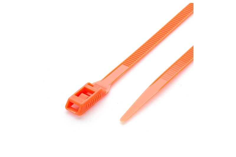 преимущества использования стяжек в творческих проектах