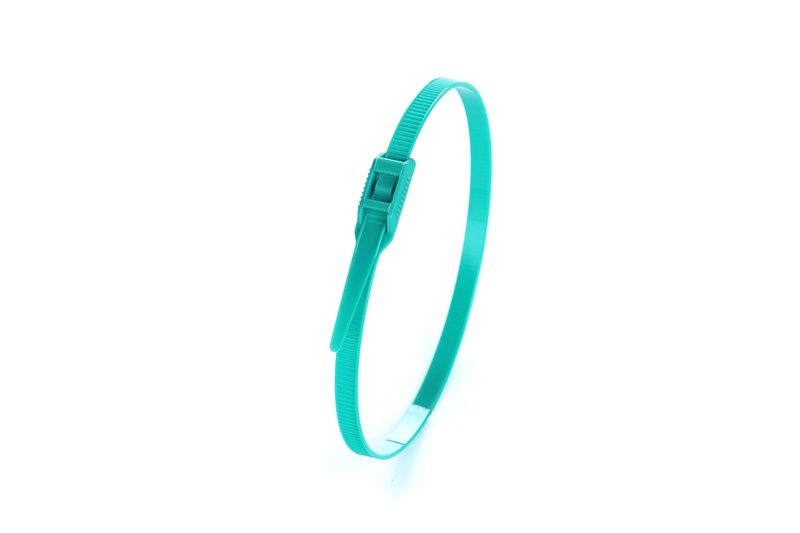 топ-10 нестандартных способов использования нейлоновых стяжек в быту